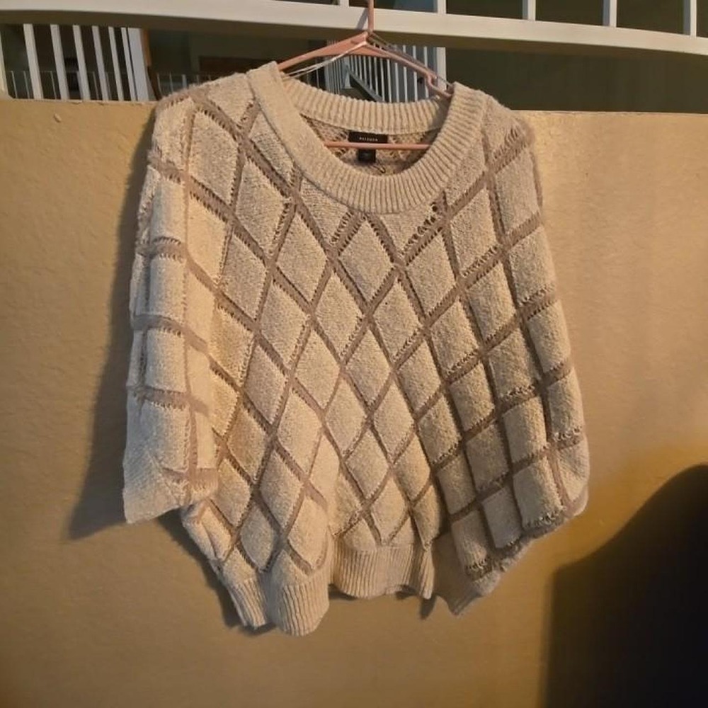 Stylish Halogen diamond knit pattern sweater Size Large